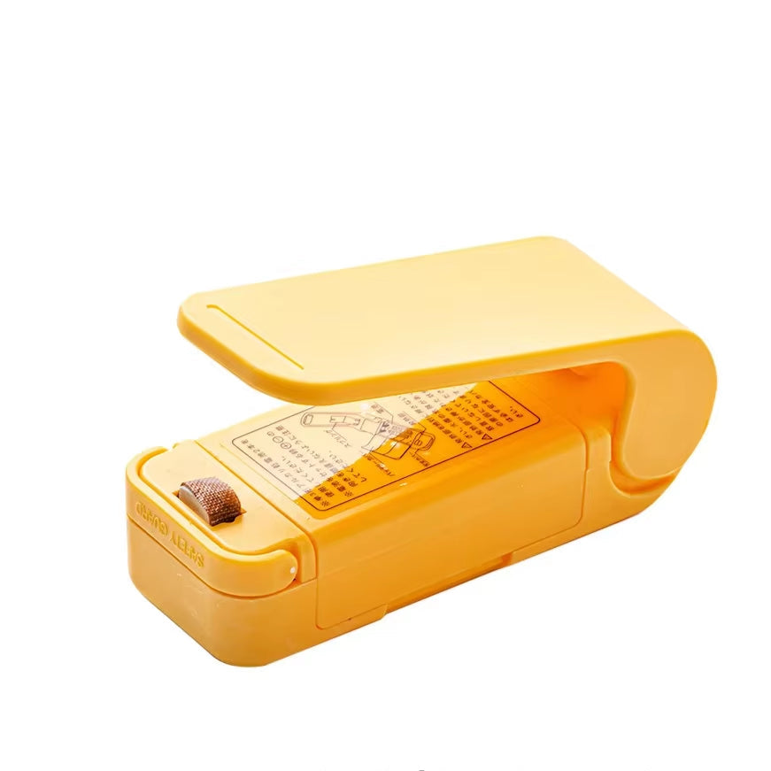 Mini Heat Bag Sealing Machine Package Sealer Bags Thermal Plastic Food Bag Closure Portable Sealer Packing Kitchen Accessories